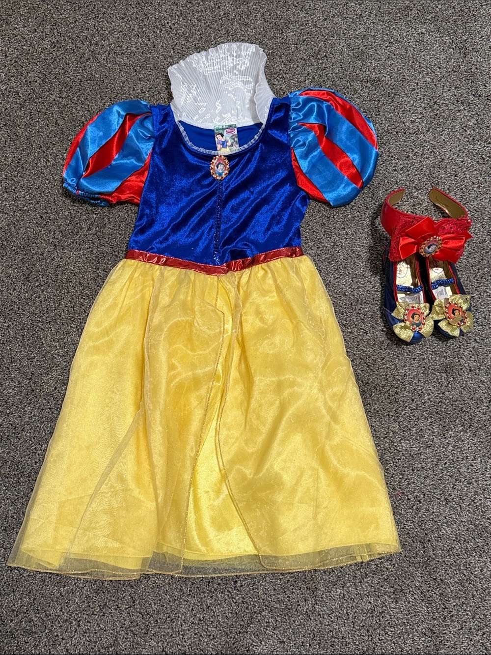 Disney Snow White Dress-Up Costume in Blue, Red & Yellow